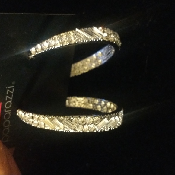 Paparazzi Free Form Crystal Cluster Statement Earrings Reverse Illusionist Hoops